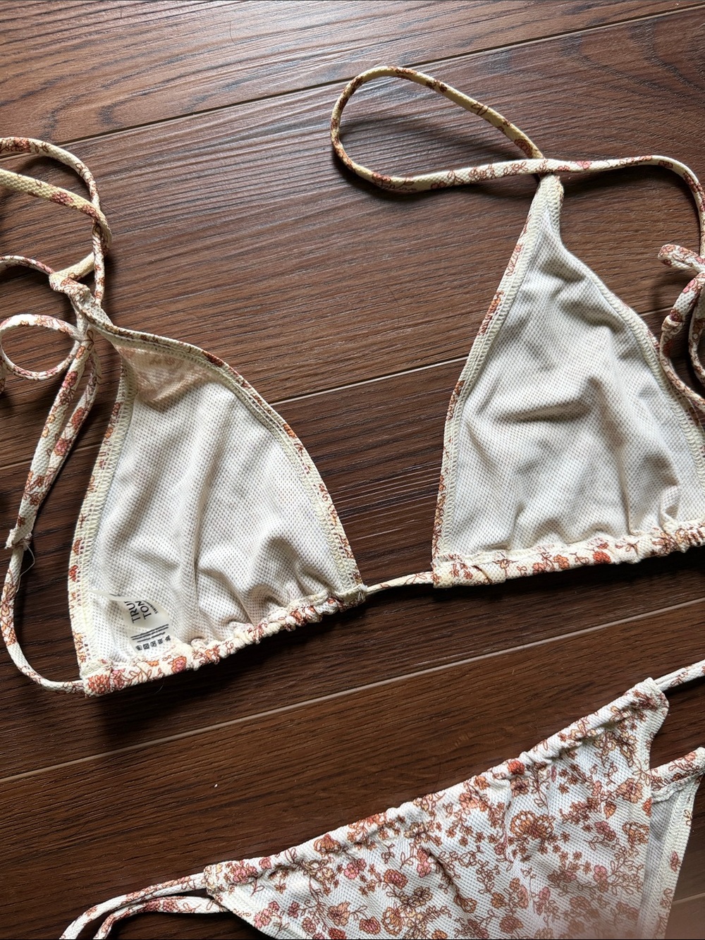 True Tone Tanning Floral Tie Bikini Set - S/M - Picture 9 of 12